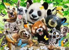 Load image into Gallery viewer, Ravensburger Wildlife Selfie - 300 Pieces Puzzle