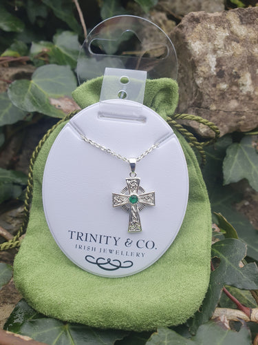 Trinity & Co. Silver Celtic Cross with Green Centre cz Pendant