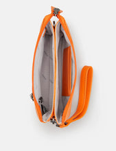 Load image into Gallery viewer, Yoshi Logan Leather Multiway Cross Body Bag